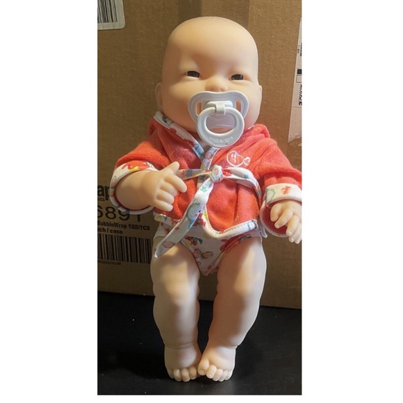 JC Toys Bath Time Adorable Asian Lots to Love 14" Baby - Picture 3 of 4